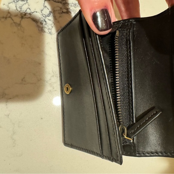 Gucci GG Marmont Card Case Wallet - Picture 8 of 14